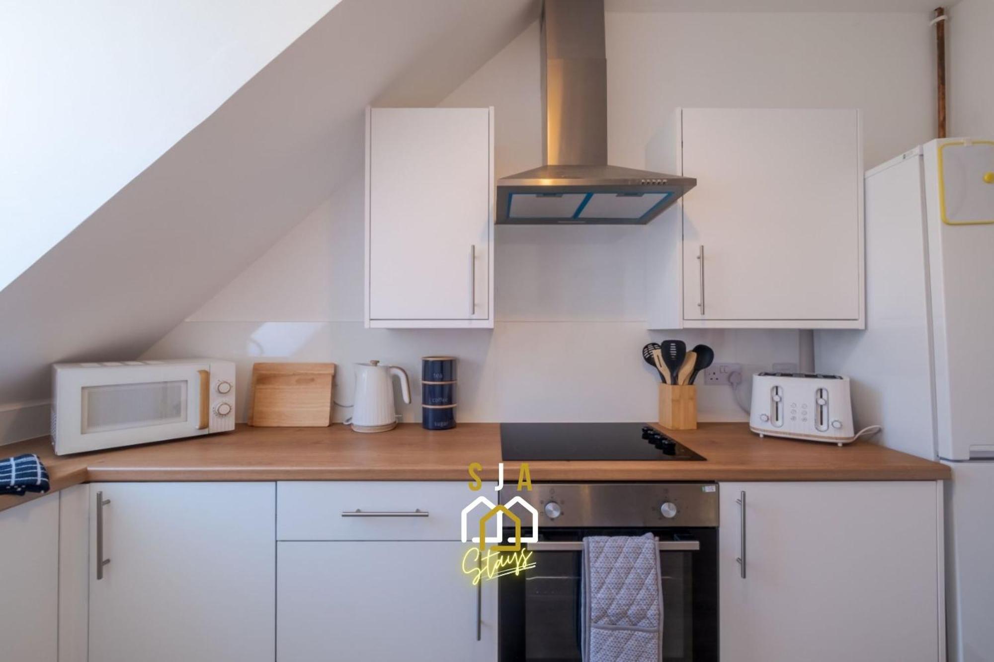 Appartement Summerfield - Sja - Modern 1 Bed *